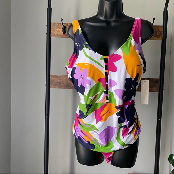 Anne Cole -women’s Center Front Cutout One Piece Swimsuit lush garden size 16 - Picture 7 of 7